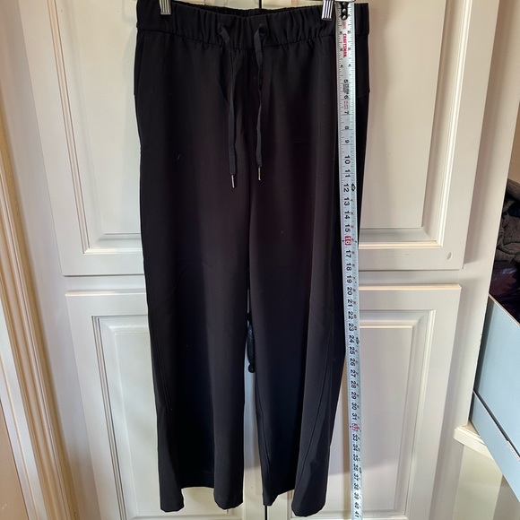 Lululemon Pants Size 6 - Picture 1 of 4
